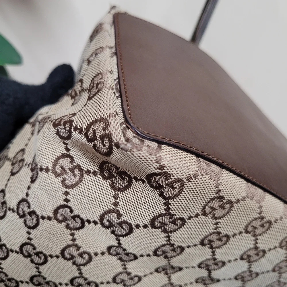 🛑SOLD🛑Gucci Beige and Brown Women's Tote Bag - Picture 9 of 9